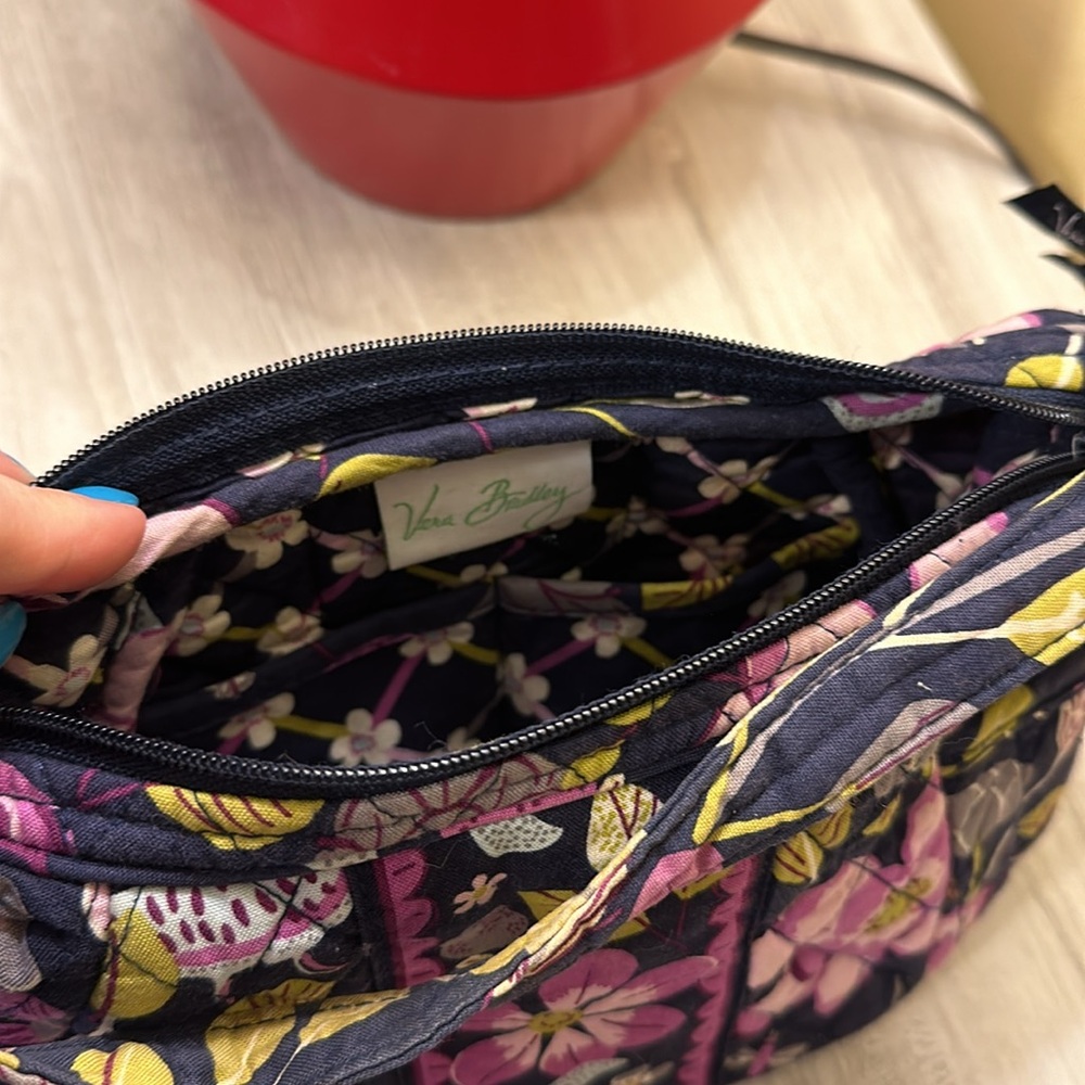 Vera Bradley small shoulder bag - Picture 2 of 5